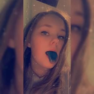 Meet your Posher, Lorrie